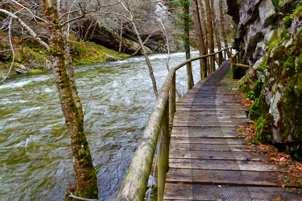 Ruta de las hoces del Río Esva